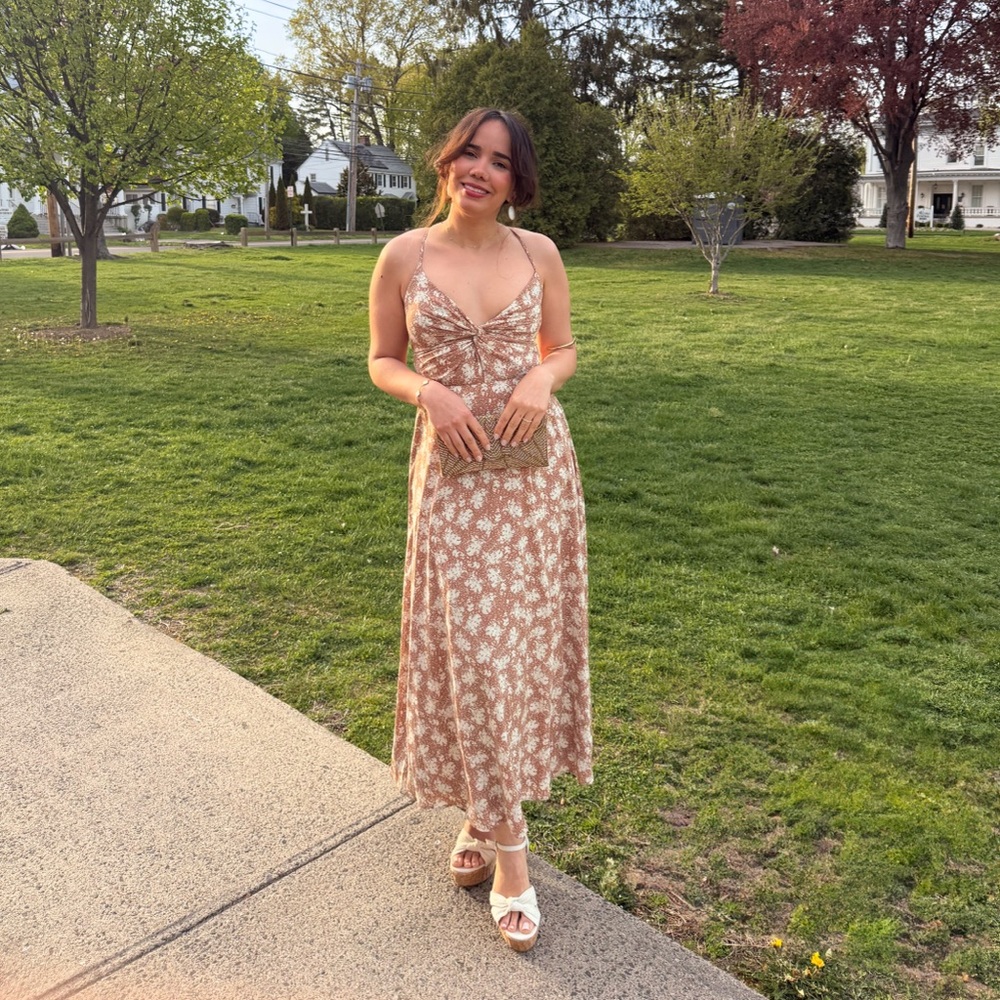 Lulu's Floral Midi Dress